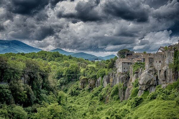 Nodo ferroviario tra Viterbo e Terni: qual è la storia di Orte? Cosa c’è da vedere?