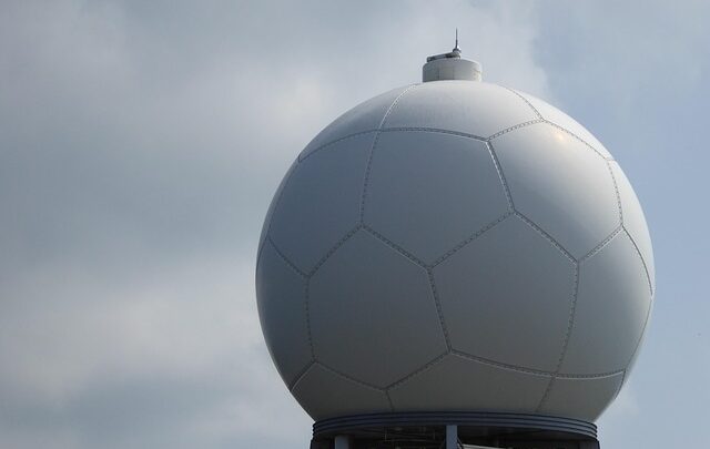 Carta sinottica: pressione, venti e fronti in una mappa meteo