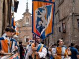 Una contrada di Siena: il Leocorno tra Palio, simboli e secoli di tradizione cittadina